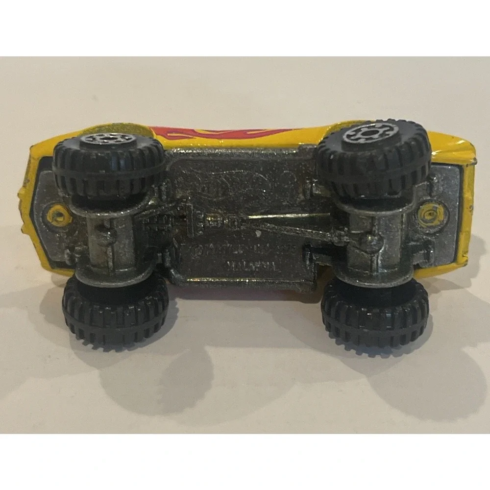 Hot Wheels pet smoke please